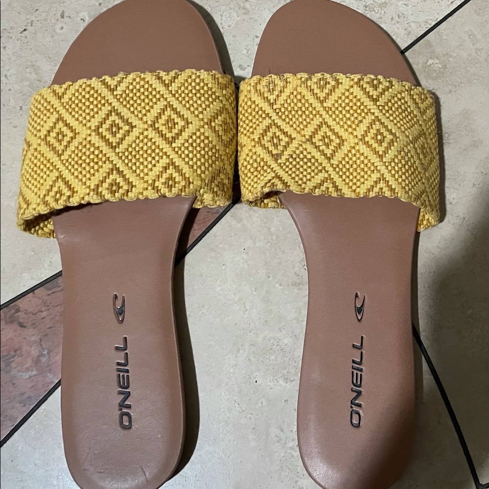 Women’s O’Neill Woven Sandals size 7